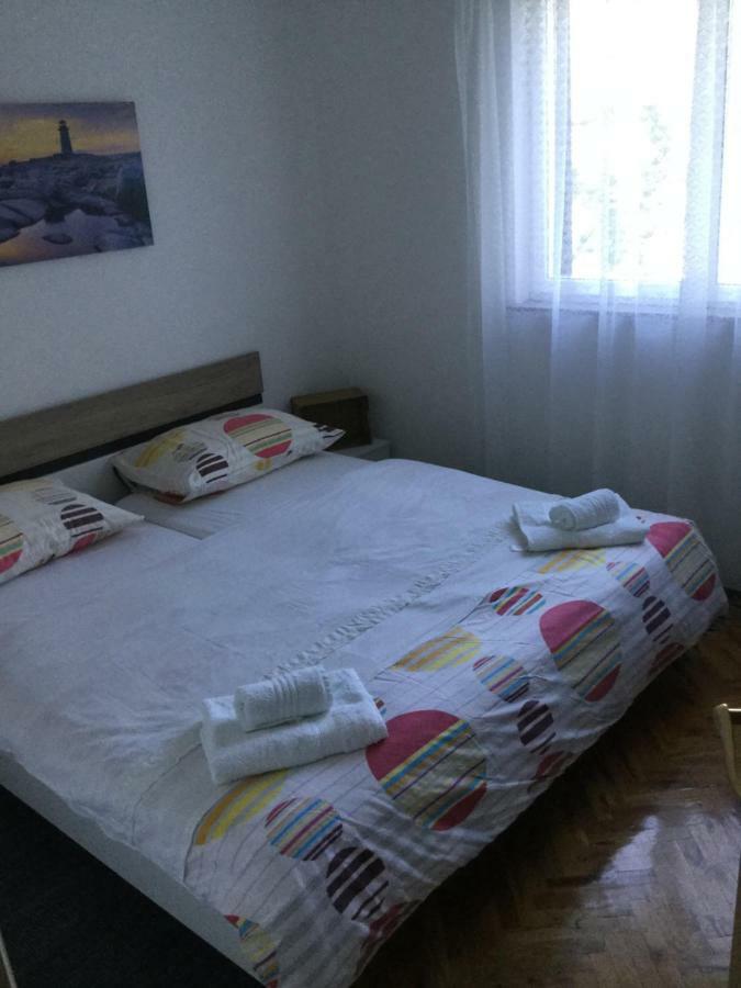Apartment Arnie Njivice Luaran gambar