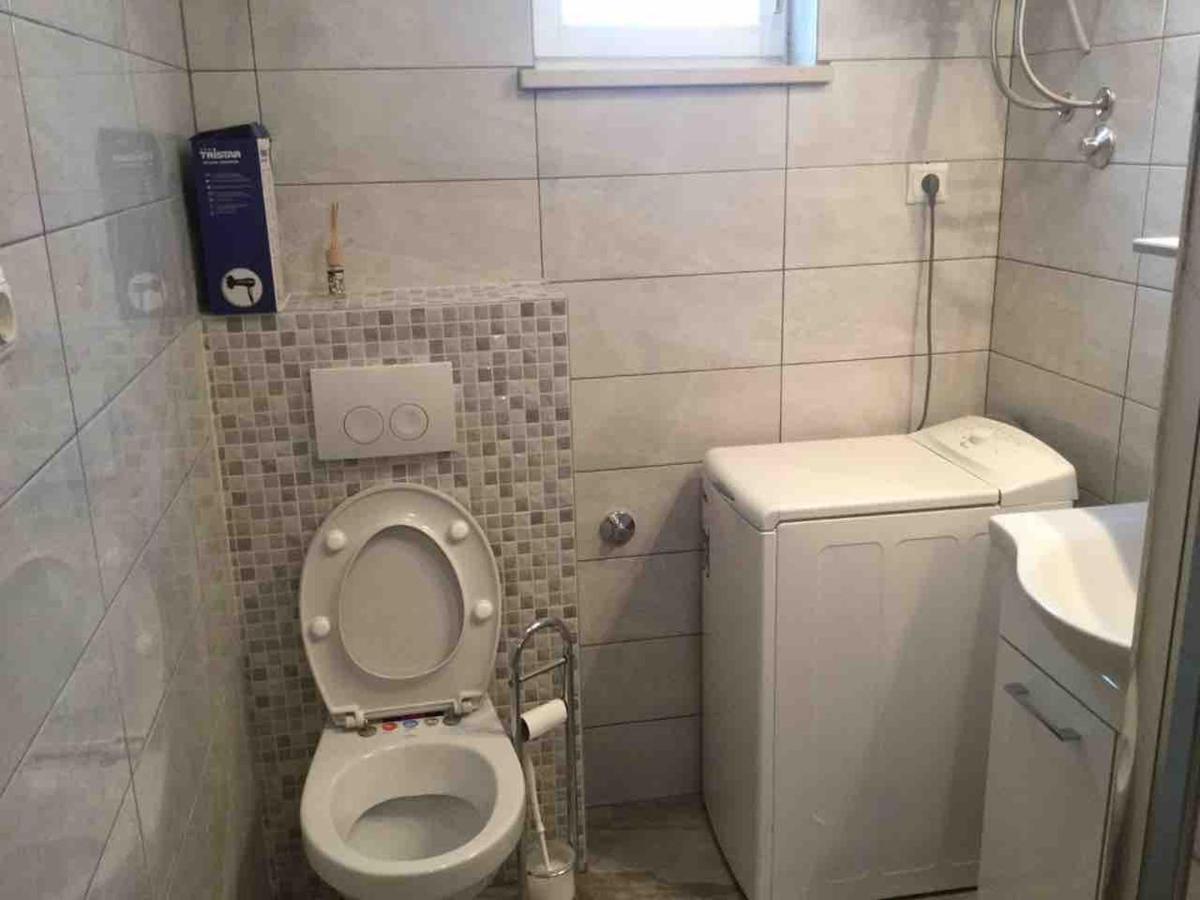 Apartment Arnie Njivice Luaran gambar